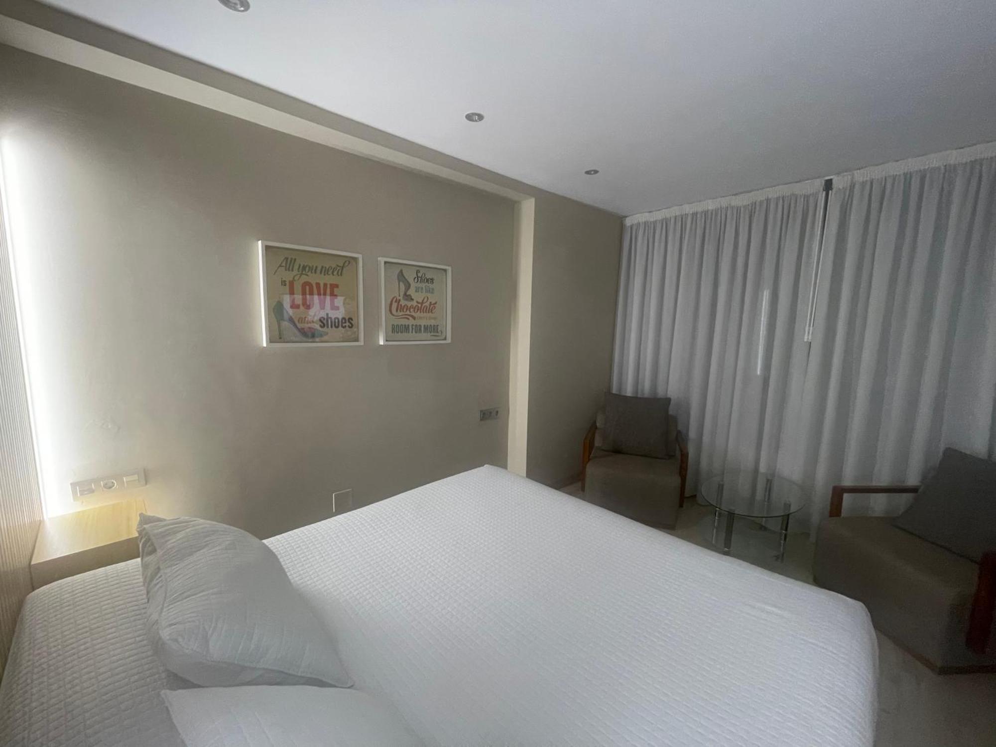 Hotel Orly 힌소 데 리미아 외부 사진